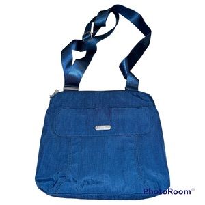 Baggallini Medium Blue Nylon Travel Shoulder Bag RFID Blocking